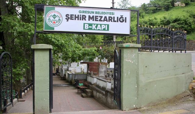 Giresun'da mezarlıklar bayram ziyaretlerine hazırlanıyor