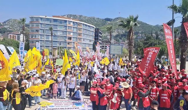Hatay'da 1 Mayıs: Savaşa, ranta, sömürü düzenine karşı alanlardayız