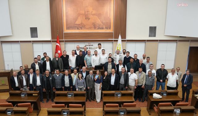 İnşaat malzemecilerinden Tepebaşı Belediye Başkanı Ataç'a yer tahsisi ziyareti