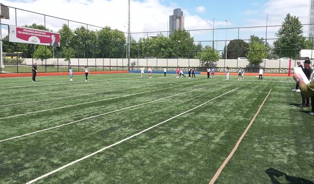 Osmangazi Çocuk Olimpiyatları'nda dereceye girenler ödüllendirildi