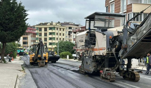 Tekirdağ Büyükşehir Belediyesi, Çerkezköy'de üstyapı çalışmalarını sürdürüyor