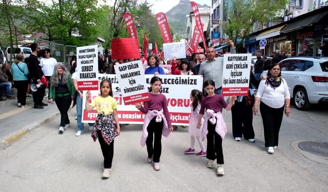 Tunceli'de 1 Mayıs Emek ve Dayanışma Günü kutlaması: Karşılaştığımız tüm ayrımcılık ve eşitsizliklere karşı mücadeleyi birlikte büyüteceğiz