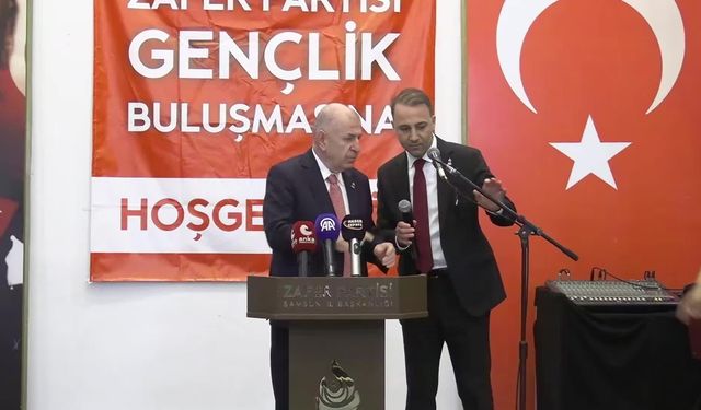 Ümit Özdağ: Zafer Turizmle mülteciler gidecek, Zafer Havayollarıyla gençlerimiz ülkelerine geri gelecek