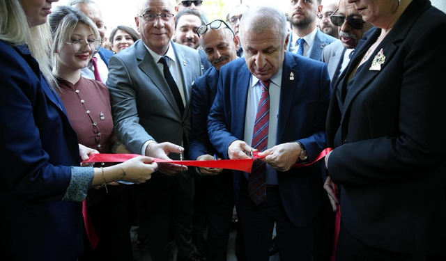 Ümit Özdağ: “Zafer Partisi’nin Yükselişi Devam Ediyor”