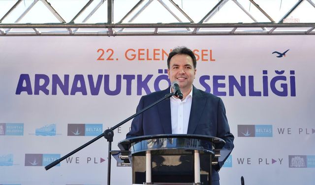 22. Geleneksel Arnavutköy Şenliği, Beşiktaş'ta renkli görüntülere sahne oldu