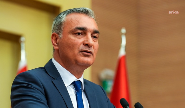 CHP Parti Sözcüsü Sarı, Ferdi Zeyrek'i andı: 'Ferdi Başkanımızın hatırası daima yaşayacaktır'