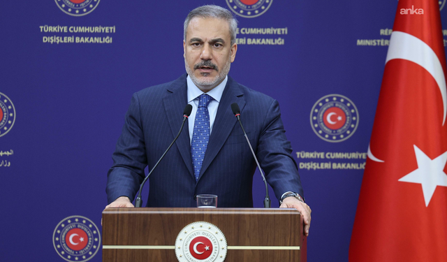 Dışişleri Bakanı Fidan, bazı Büyükelçilikler için yeni görevleri tebliğ etti... İzlanda'ya ilk Büyükelçi görevlendirmesi yapıldı