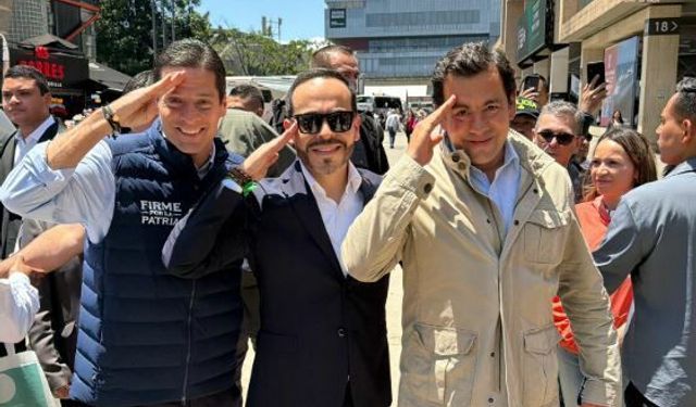 Kolombiya'da aşırı sağcı aday seçimlerin ilk turunu önde tamamladı