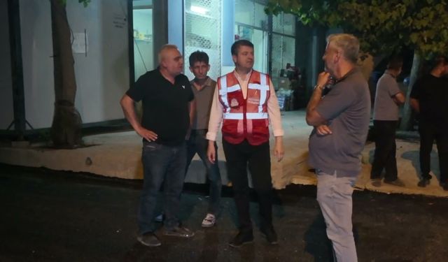 Adıyaman Belediyesi ekiplerinden Yeni Mahalle'de asfalt mesaisi