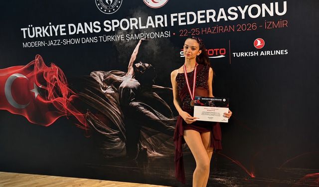 İzmirli dansçı Seden Öncü, WDSF Dünya Şampiyonası'nda Türkiye'yi temsil edecek