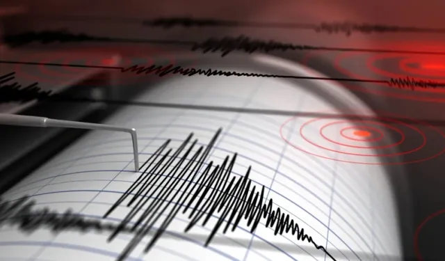 Japonya 7,1’le sarsıldı: Tsunami alarmı verildi
