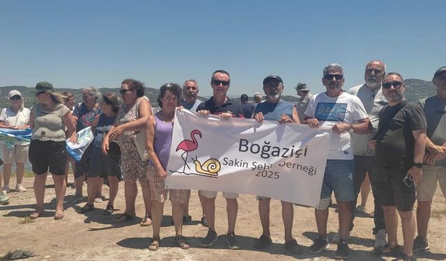 Bargilya Kuş Cenneti bölgesinde planlanan konut ve otel projesine protesto: Kuşlar yaşam alanlarını kaybedecek