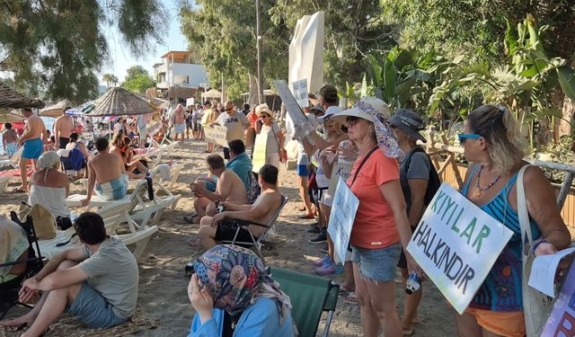 Bodrum'da 'kıyılardan eşit ve özgürce yararlanma hakkı' eylemi