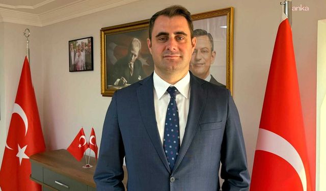 CHP İzmir İl Başkanlığı görevinden alınan Çağatay Güç, parti üyeliğinden istifa ettiğini açıkladı