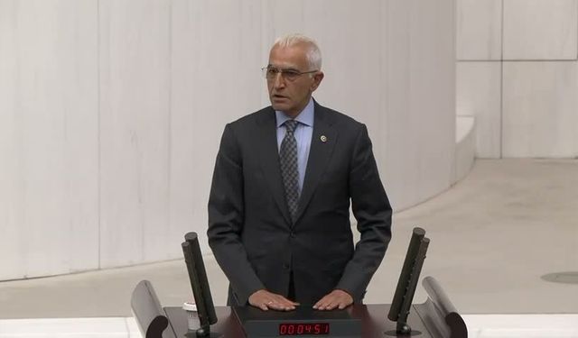 CHP'li Kılınç: 'Bugün dağılma içinde olabiliriz ama Türkiye'nin geleceğinin güvencesiyiz'
