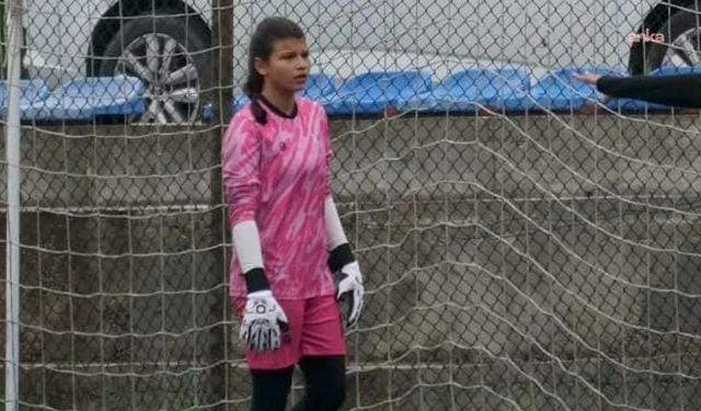 Eskişehir Büyükşehir Gençlik ve Spor Kulübü'nün genç eldiveni milli takım kampında