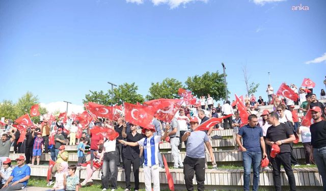 Kahramankazan'da milli coşku sinema keyfiyle buluştu