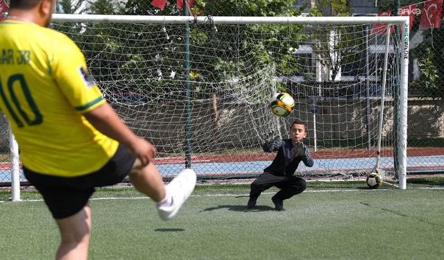 Keçiören Yaz Spor Okulları yoğun katılımla devam ediyor