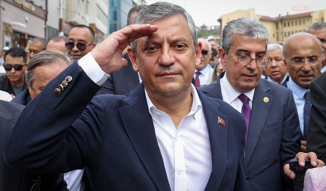 Özgür Özel, Kurucular Kurulu'nun oy birliğiyle YENİ Parti'nin genel başkanı seçildi