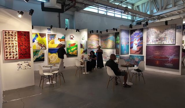 Sanat dünyası, 8. Bodrum Uluslararası Sanat Fuarında buluştu