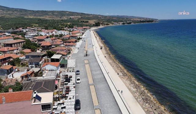 Tekirdağ Büyükşehir Belediyesi'nden Şarköy Eriklice Sahili'ne modern dokunuş