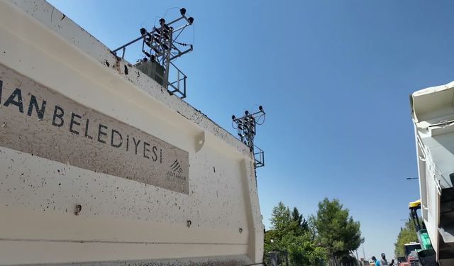 Adıyaman Belediyesi, okullar bölgesinde asfalt çalışmalarını tamamladı