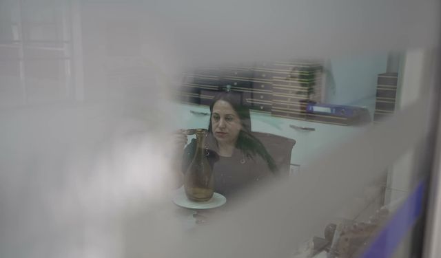 Bursa Büyükşehir Belediyesi, geleneksel cam süsleme sanatını geleceğe taşıyor