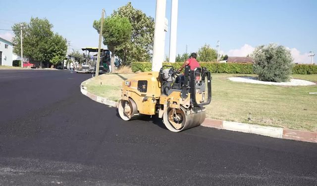 Manisa Büyükşehir Belediyesi, Sarıgöl'de yıllardır beklenen asfalt çalışmasını tamamladı