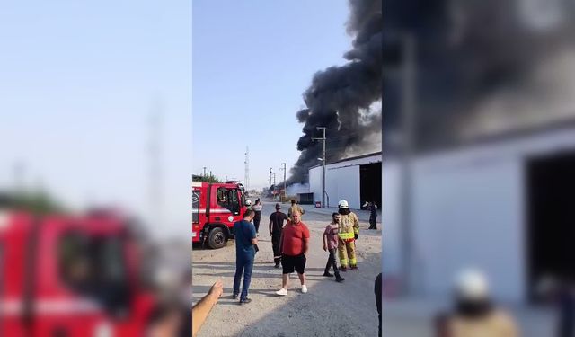 Salihli'de tüp dolum tesisinde patlama: Yangına müdahale sürüyor