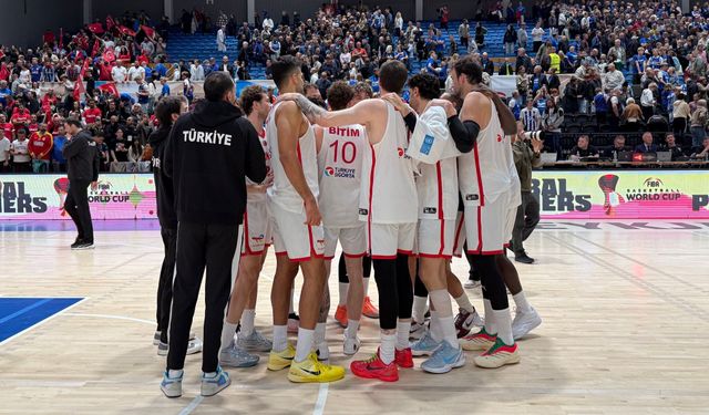 A Milli Erkek Basketbol Takımı Dünya Kupası biletini aldı