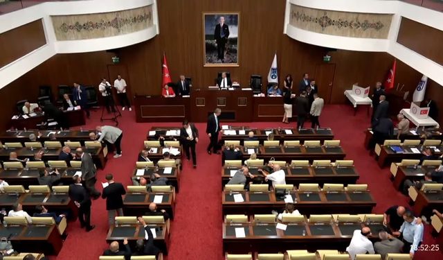 ABB Meclisi'nde ikinci başkan vekilliğine Naki Demir seçildi