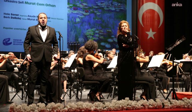 Eskişehir Senfoni Orkestrası, yeni sanat sezonunda ilk konserini verdi