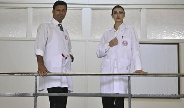 MEB’den öğretmen önlükleri için yeni standart