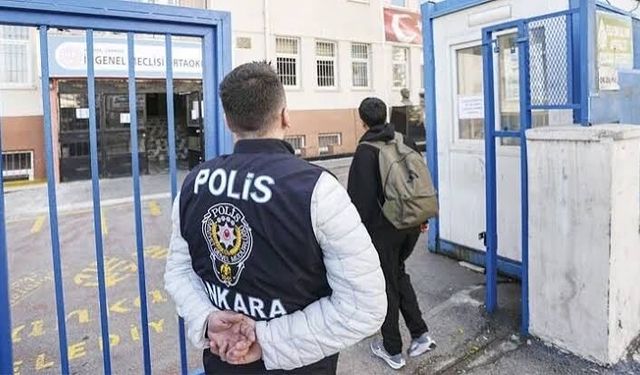 Okullar yarın açılıyor: Yeni kurallar belli oldu