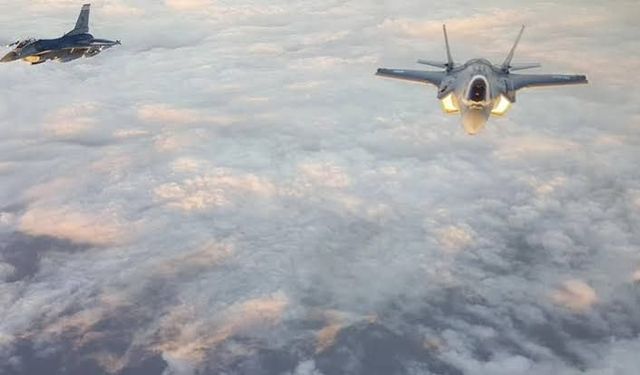 ABD’ye ait F-16 Almanya’da düştü