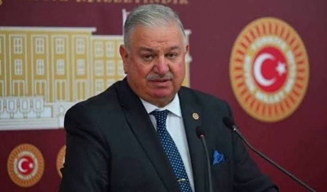 AKP’ye geçeceği öne sürülen Bekin’den açıklama