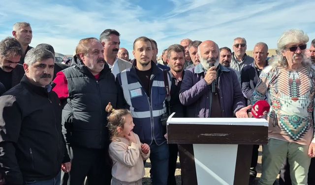 Artvinli ve Ardahanlı gazeteciler: 'Basın demokrasidir, basın susarsa Cumhuriyet susar'