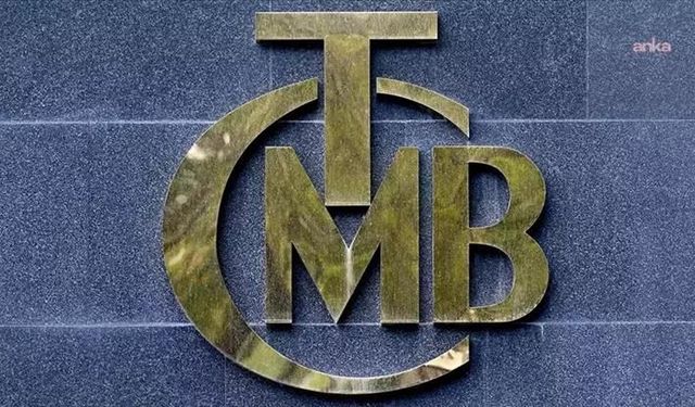 Ekonomistler, Merkez Bankası'nın faiz indirimi kararını değerlendirdi: Dolarizasyon ve enflasyon uyarısı