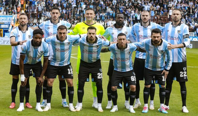 Erzurumspor evinde ağırladığı Eyüpspor'u 2-0 mağlup etti
