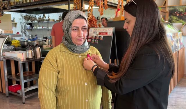 Hakkari'de Meme Kanseri Farkındalık Ayı etkinliği