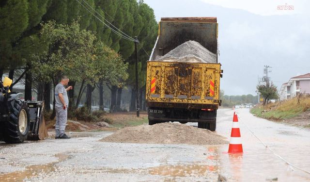 Menteşe Belediyesi'nden sağanak yağışa karşı yoğun mesai