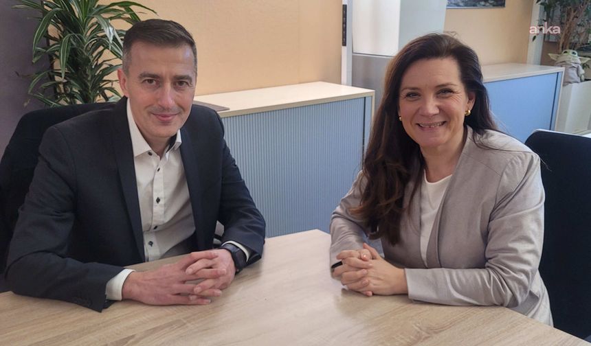 Almanya'da görev yapan Türk öğretmen Serhat Gökce'ye prestijli eğitim ödülü