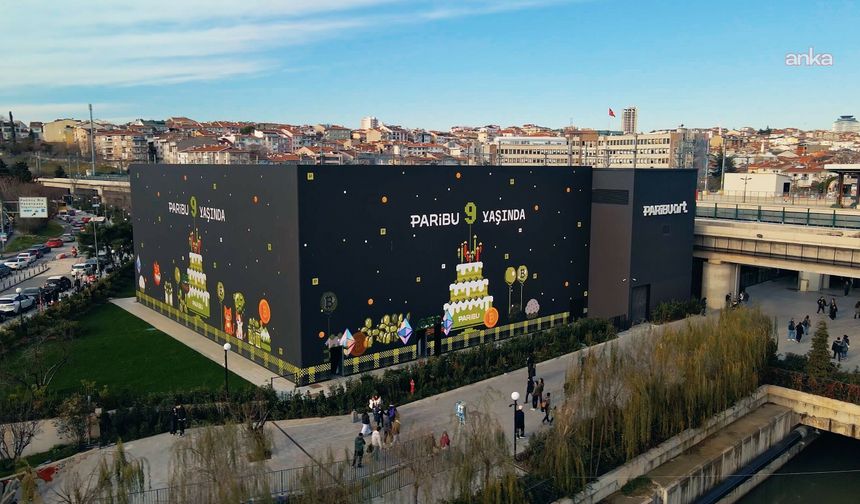 Uygulama ekranından 'Yeni bir sahne, yeni bir ifade dünyası' Paribu Art'a uzanan kutlama: Paribu 9 yaşında