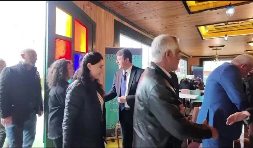 Adıyaman Belediye Başkanı Tutdere, vatandaşlarla bayramlaştı 