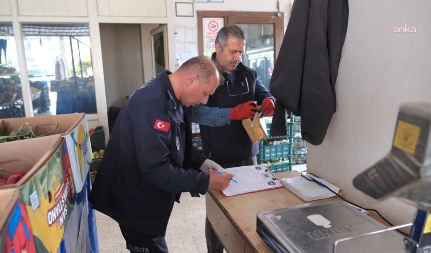 Ceyhan Belediyesi'nden manavlara sıkı denetim