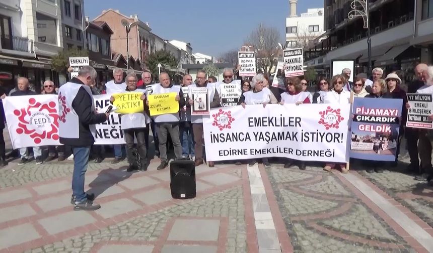 Edirne'de emeklilerden 'bayram ikramiyesi' tepkisi: Bayram ikramiyesine zam yapamayanlar 2026 bütçesinde 3 trilyon faiz ödemesi yapacak
