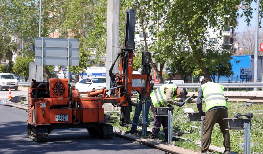 Antalya Büyükşehir Belediyesi'nden İller Bankası Kavşağı ve bağlantı yollarında düzenleme