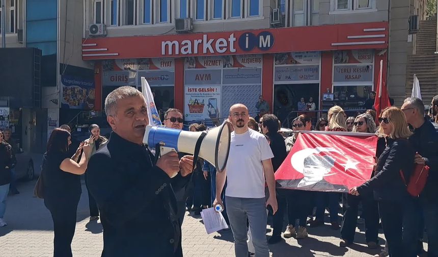 Artvinliler eğitimde şiddete karşı sokaklara çıktı: 'Sorumluluğu olan bakan istifa etmeli'