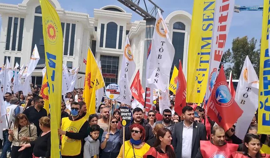 Hatay'da eğitimciler şiddete karşı tek ses oldu: Beş silah, yedi şarjör, ey Yusuf Tekin bu problemi sen çöz