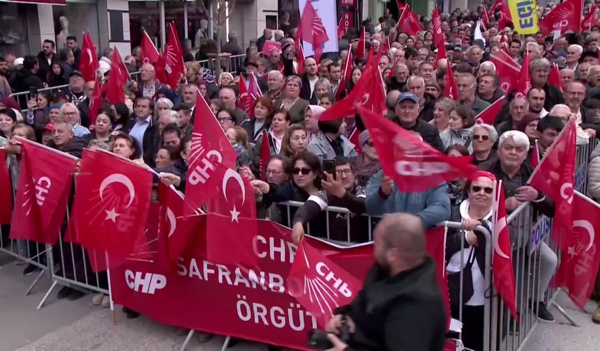 CHP'nin 'Millet İradesine Sahip Çıkıyor' mitingi... Ekrem İmamoğlu: 'Milletin güvenini yitirdiği bilen iktidarın kendi menfaatinden başkasını gözü görmemektedir'